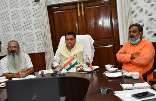 सीएम ने किया नशाखोरी पर आधारित ‘लत‘ फिल्म का लोकार्पण