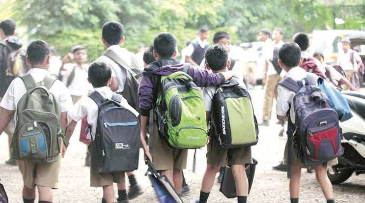 ठंड और कोहरे को देखते हुए उत्तराखंड में 15 जनवरी तक बंद रहेंगे सभी तरह के स्कूल, शिक्षा महानिदेशक ने जारी किया आदेश