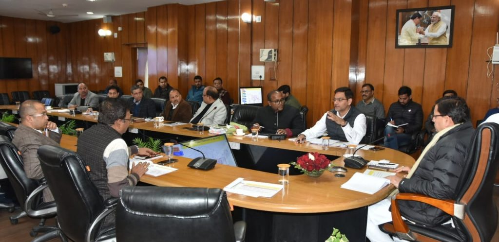 सीएम धामी ने  दिए मत्स्य पालन को बढ़ावा देने के साथ-साथ मार्केटिंग व्यवस्था पर भी ध्यान देने के निर्देश