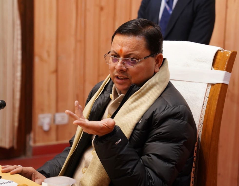 एनडीएमए के अफसरों व सदस्यों ने की सीएम से की भेंट, जोशीमठ में भूधंसाव के कारणों की जांच एवं आपदा राहत में केंद्रीय मदद का दिलाया भरोसा