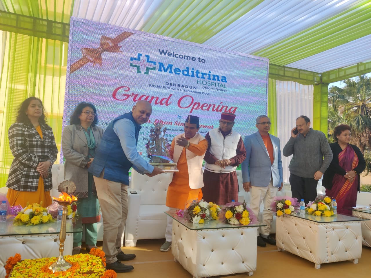 स्वास्थ्य मंत्री डॉ धन सिंह रावत ने किया कोरोनेशन अस्पताल में मेडिट्रीना हार्ट सेंटर का उद्घाटन