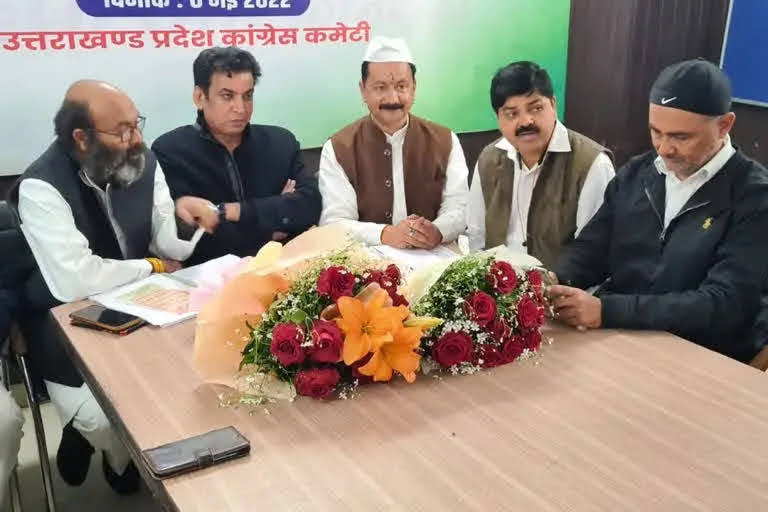 भारत जोड़ो की तर्ज पर कांग्रेस शुरू करेगी हाथ से हाथ जोड़ो अभियान, 26 जनवरी से गांव-गांव तक पहुंचने की तैयारी