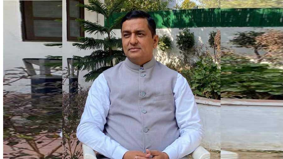 स्वास्थ्य सेवा से जुडे चिकित्सकीय उपकरणों के लिए सांसद अनिल बलूनी ने उठाया बड़ा कदम, सांसद निधि से दूरस्थ जनपद के लिए 35 लाख देने का ऐलान