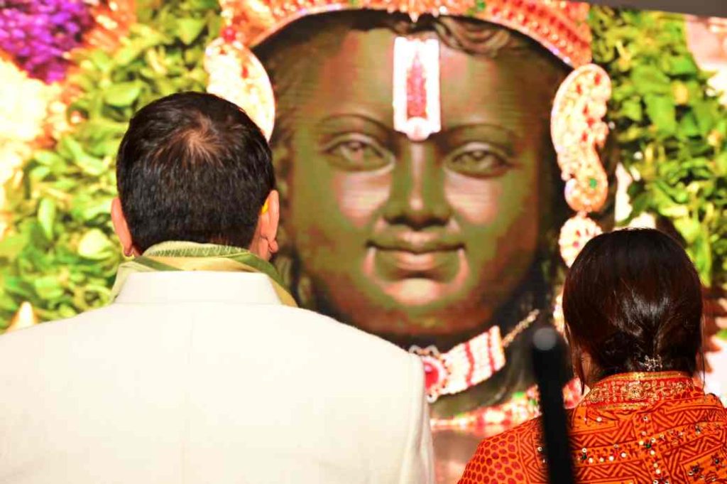 टपकेश्वर से सीएम धामी ने किए श्रीराम के वर्चुअल दर्शन, पूजा-अर्चना कर की प्रदेश के सुख-समृद्धि की प्रार्थना
