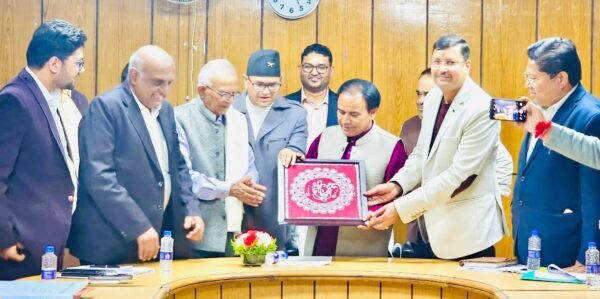 निजी नर्सिंग एवं पैरामेडिकल कॉलेजों की सभी समस्यायों का होगा निराकरण : स्वास्थ्य मंत्री डॉ. धन सिंह रावत