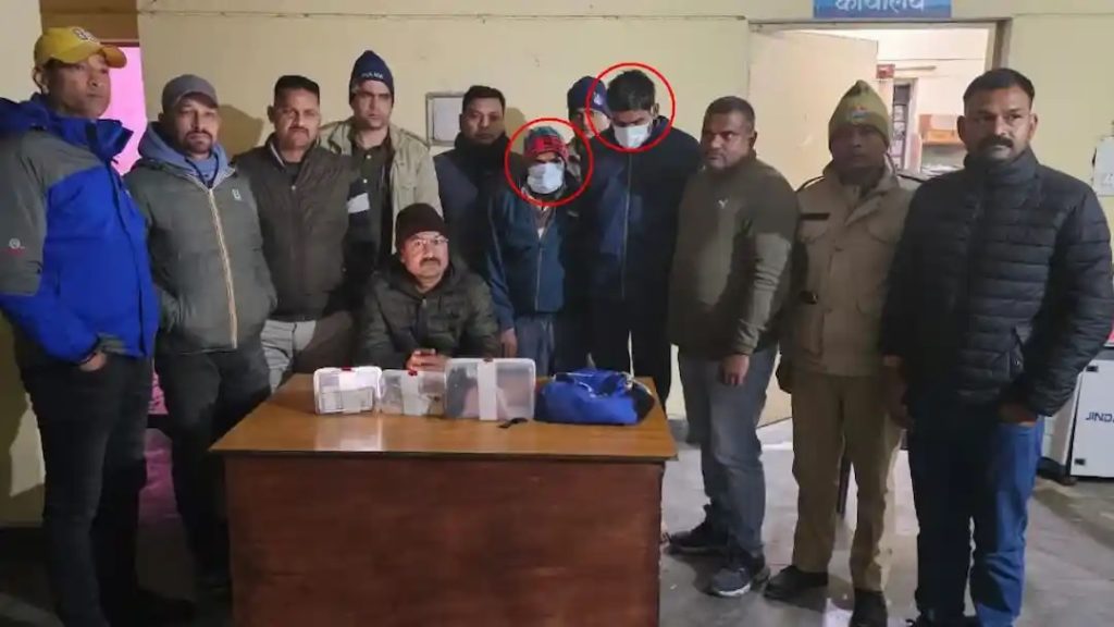 एक करोड़ की स्मैक के साथ दो अंतरराष्ट्रीय नशा तस्कर गिरफ्तार
