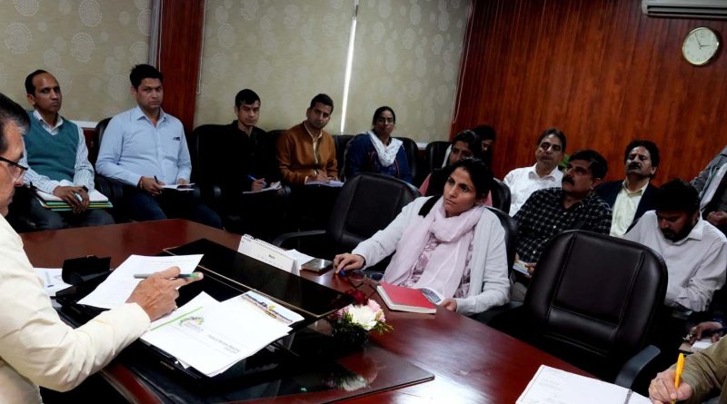 शहरी विकास मंत्री ने की स्मार्ट सिटी परियोजना के कार्यों की समीक्षा