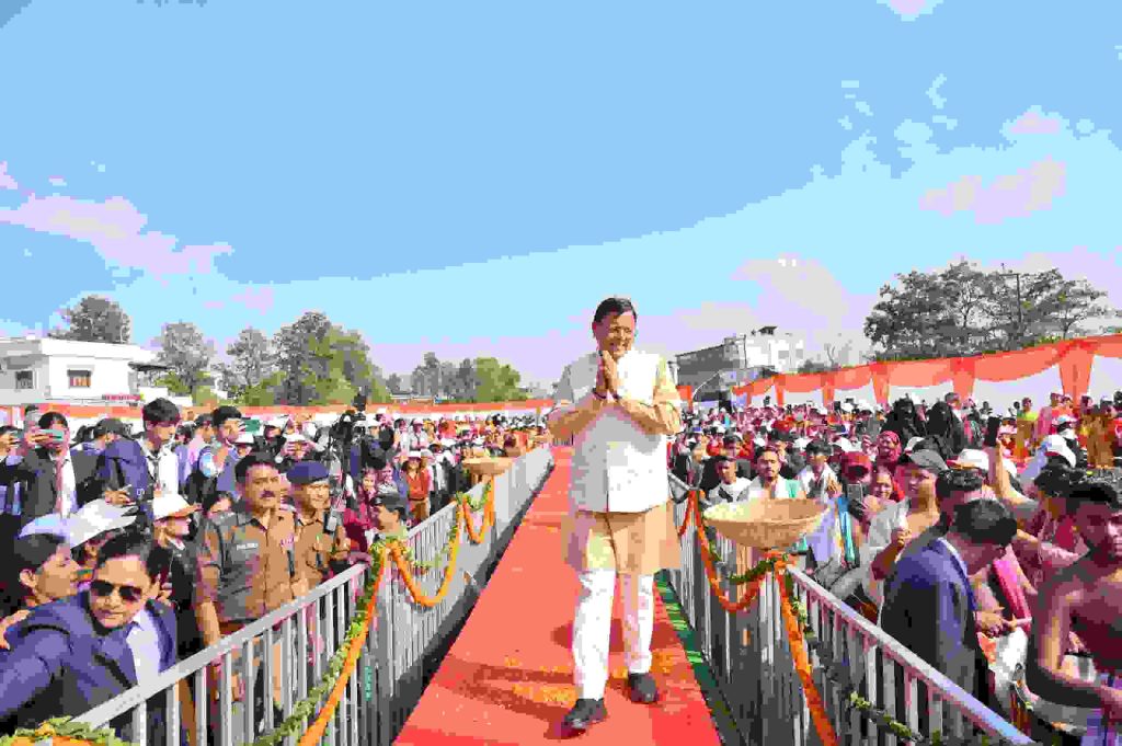 भाजपा में शामिल हो चुके हैं अब तक कई नेता, लोकसभा चुनाव को देखते हुए भाजपा का मनोबल हाई, सीएम धामी की लोकप्रियता का बढ़ता ग्राफ भी बन सकता है जीत की गारंटी
