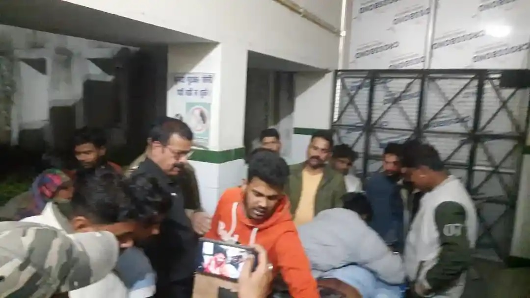 आपसी झगड़े में युवक की हत्या,एक गंभीर