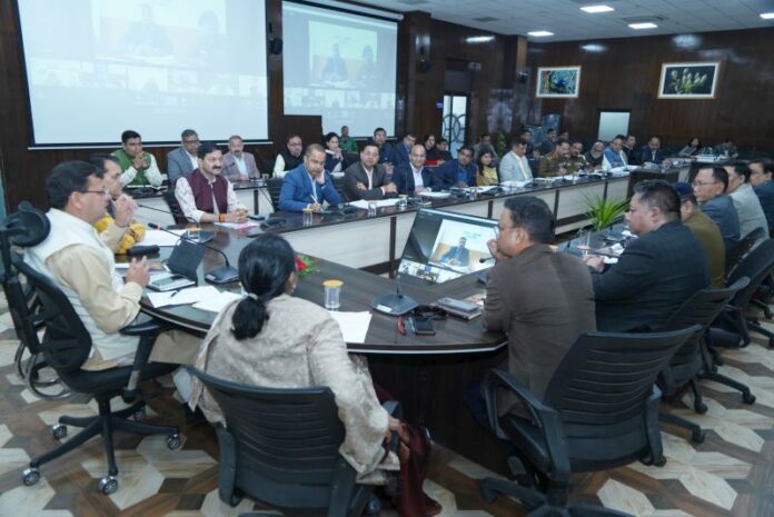 सीएम ने चार धाम यात्रा की तैयारियों पर बैठक की