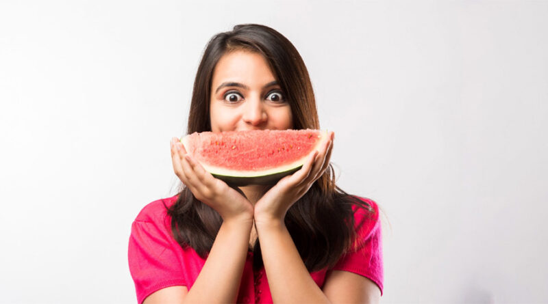 तरबूज खाने के बाद ना करें इन चीजों का सेवन, वरना सेहत को होगा भारी नुकसान
