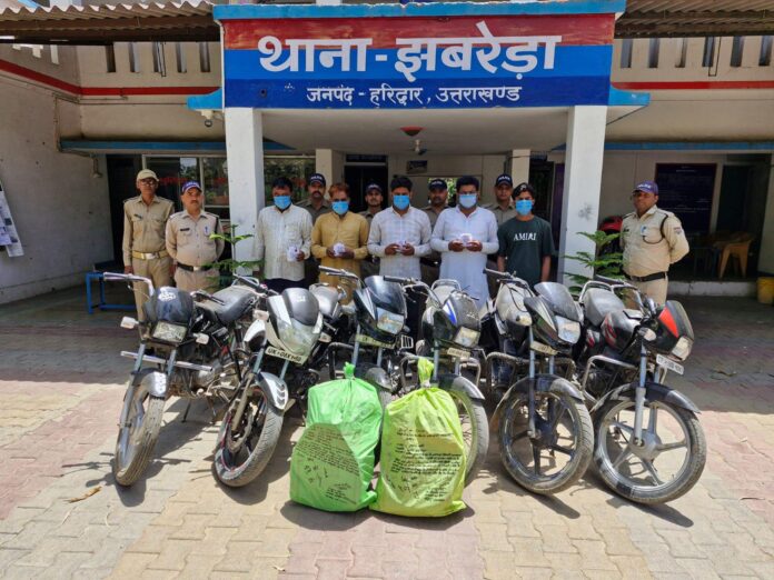 गौ स्क्वाड व पुलिस टीम के हत्थे चढ़े पांच गौ तस्कर, पांच गौवंशीय पशु जिन्दा बरामद