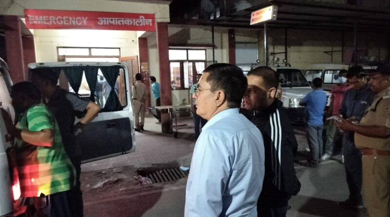 इलाज के लिए एम्स भेजा गया बस दुर्घटना के 17 घायलों को