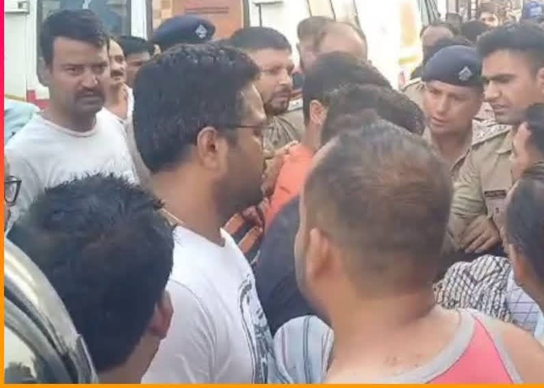 देहरादून में देर रात को दबंगों ने तीन युवकों पर की ताबड़तोड़ फायरिंग,एक की मौत,दो घायल