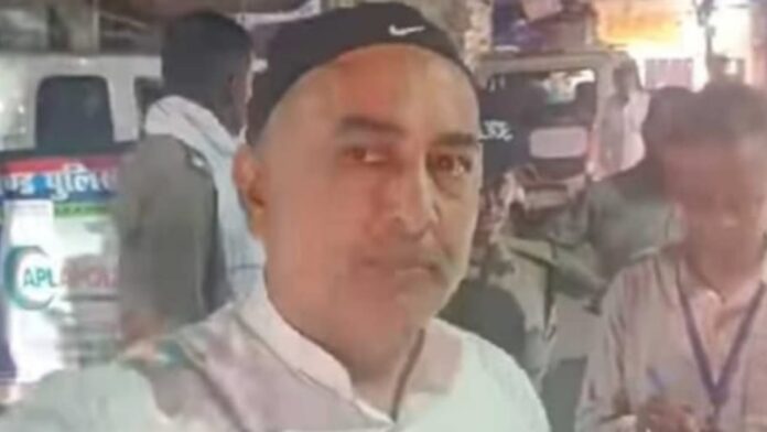 तलाशी  के लिए वाहन रोकने पर भड़के कांग्रेस प्रत्याशी