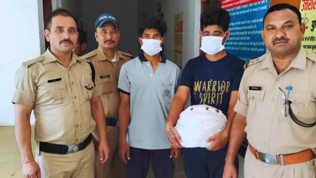 युवकों में स्कूटी टकराने पर हुए विवाद में एक युवक की हो गई हत्या, दो आरोपी गिरफ्तार