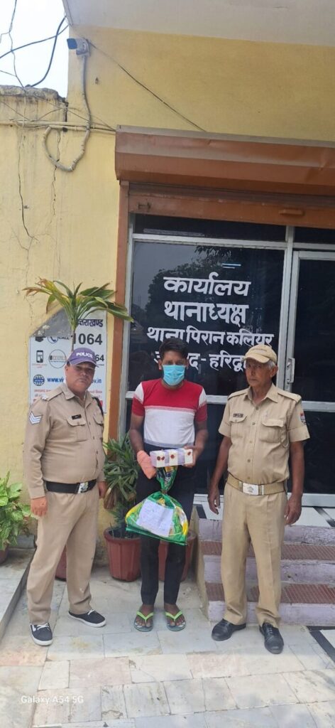 100 नशीले इंजेक्शन सहित तस्कर दबोचा