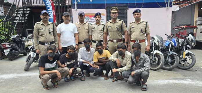  छह शातिर गिरफ्तार,चोरी की 12 मोटरसाइकिलें बरामद