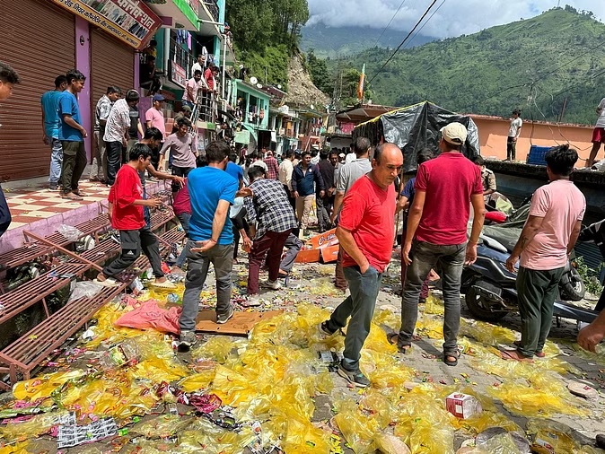 नाबालिग से छेड़छाड़ के बाद चमोली में बवाल