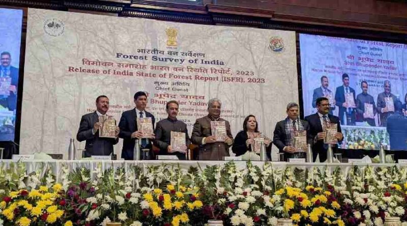 पर्यावरण, वन एवं जलवायु परिवर्तन मंत्री भूपेंद्र यादव ने वन अनुसंधान संस्थान, देहरादून में ‘भारत वन स्थिति रिपोर्ट 2023’ का किया विमोचन