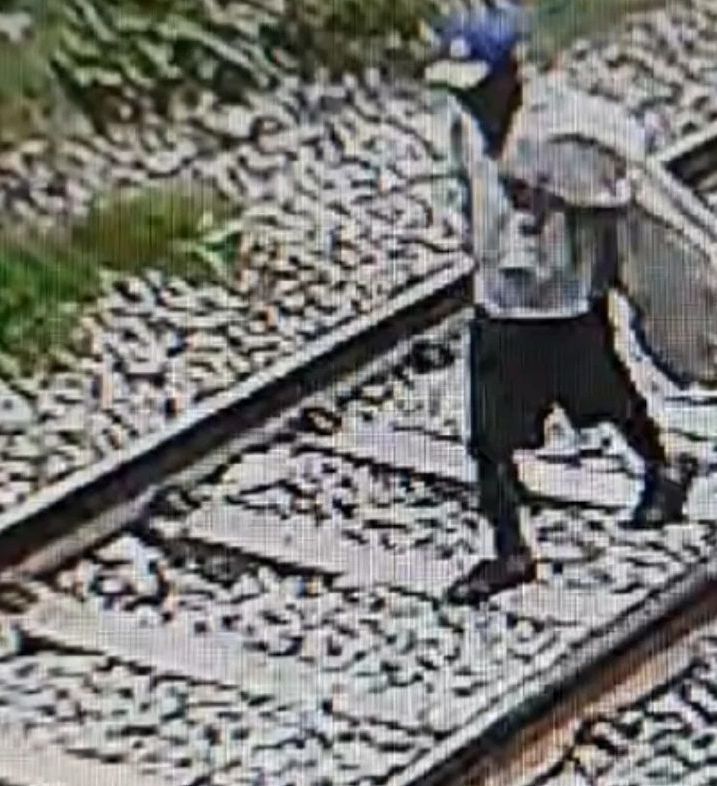 हत्या से पहले चार साल की मासूम को टनल में ले जाता दिखा हत्यारोपी