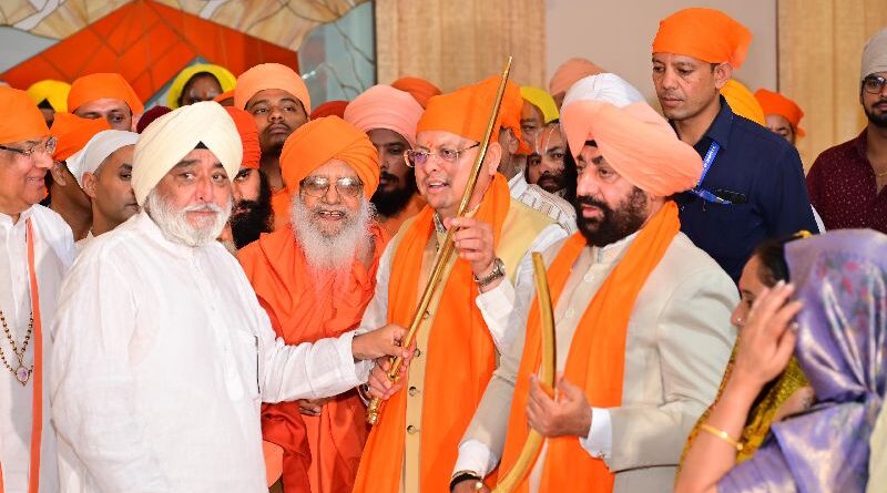 पहेमकुंड साहिब के लिए पहला जत्था रवाना