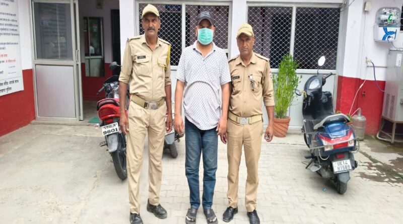 नकली आयुर्वेदिक दवा फैक्ट्री का भंडाफोड़, भारी मात्रा में नकली दवाइयां बरामद