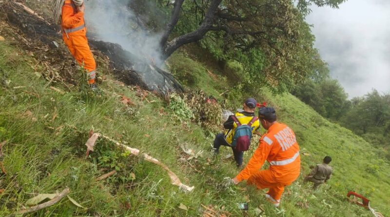 खराब मौसम के कारण केदारनाथ मार्ग पर हेलीकॉप्टर क्रैश, सात लोगों की मौत