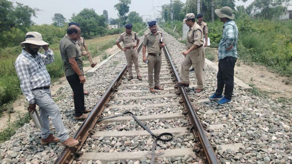 उत्तराखंड में रेल हादसे की बड़ी साजिश विफल