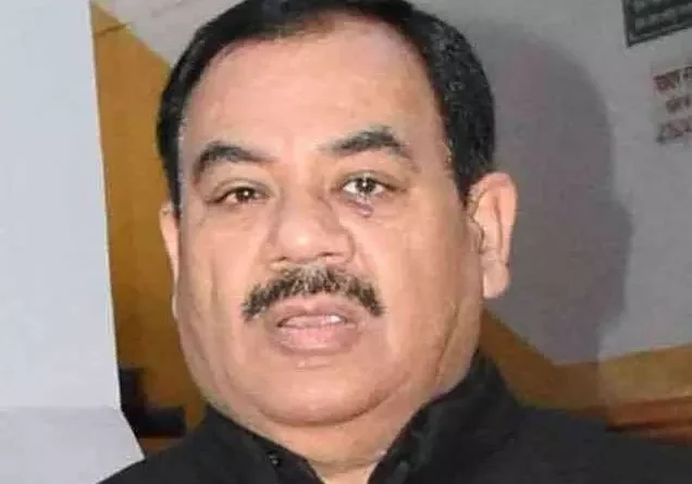 पूर्व काबीना मंत्री पहुंचे   ईडी कार्यालय, हो रही पूछताछ