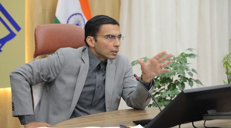 आखिर डीएम जिले में ले ही आए आधुनिक लांग रेंज इमरजेंसी सायरन