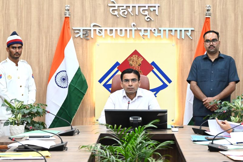 सभी निकाय आज ही शासन को सत्यापन रिपोर्ट प्रेषित करेंः डीएम
