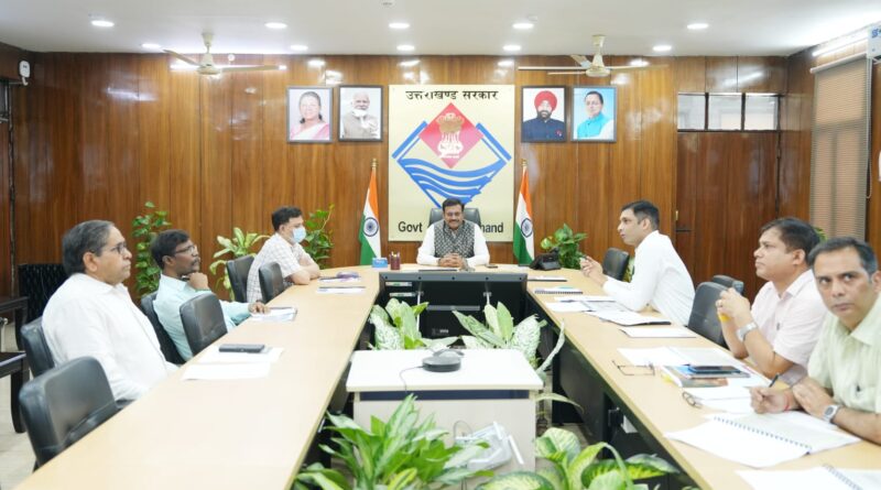 छोटे-छोटे काम के लिए कंसल्टेंसी सर्विसेज लने से बचेंः मुख्य सचिव