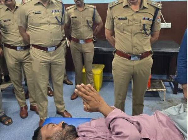 फरार चल रहा हत्या का आरोपी पुलिस मुठभेड़ में घायल