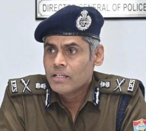 करोड़ों की ठगी कर फ़रार मोस्ट वांटेड दीपक मित्‍तल खुला घूम रहा है विदेशी पासपोर्ट पर