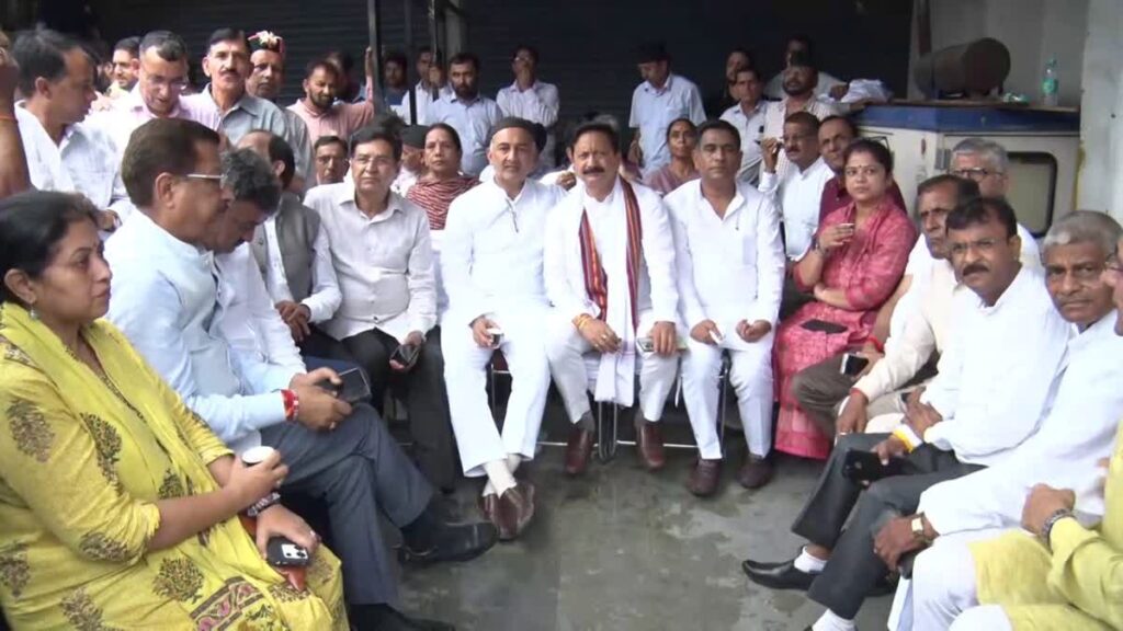 कांग्रेस अध्यक्ष करण माहरा ने भाजपा पर लगाया वोटों की लूट का आरोप, देहरादून में डाला डेरा