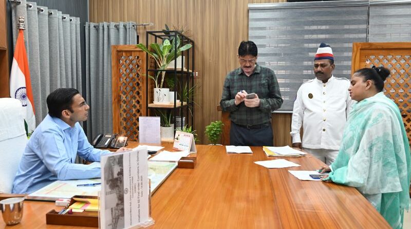 निर्विवाद विरासतन एवं दाखिल खारिज प्रकरण पर निर्धारित समयावधि में हो अमलः डीएम