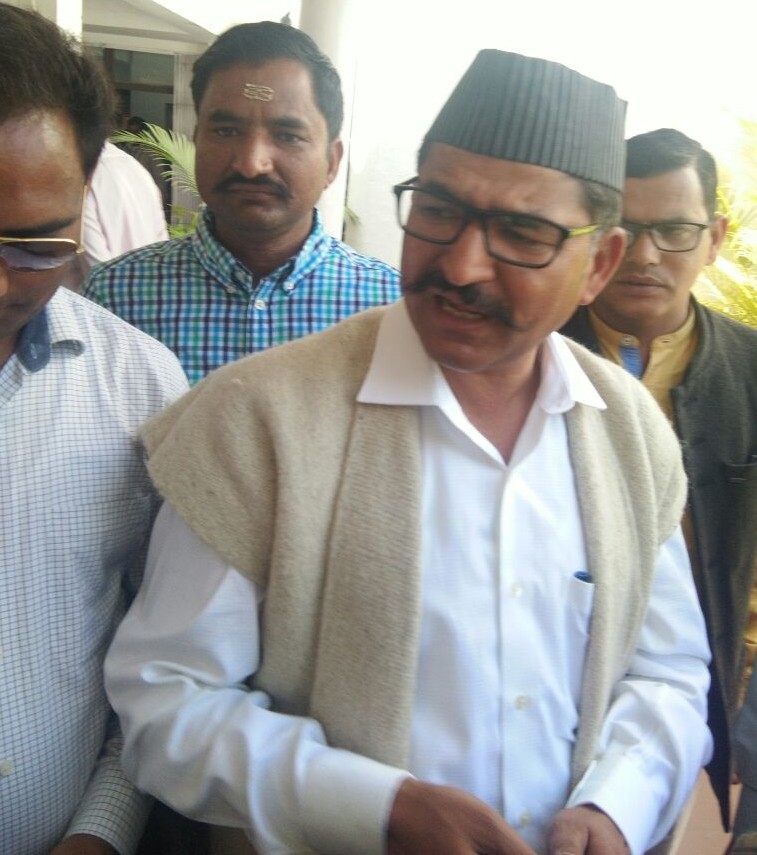 केदारनाथ के पूर्व विधायक मनोज रावत ने जाना आपदा प्रभावितों  का हाल-चाल