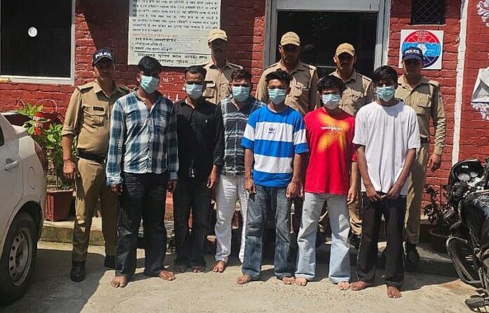 बैंगन गिरोह के सरगना सहित 6 गिरफ्तार