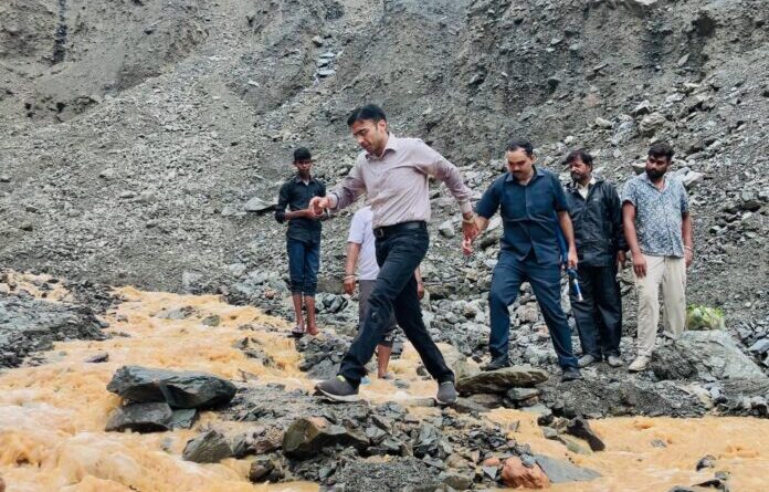 आपदाग्रस्त क्षेत्र बटोली को सड़क मार्ग से किया कनेक्ट, गांव में पहुंचने लगे वाहन