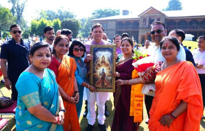दीपावली का पर्व अंधकार पर प्रकाश और असत्य पर सत्य की विजय का प्रतीक : धामी