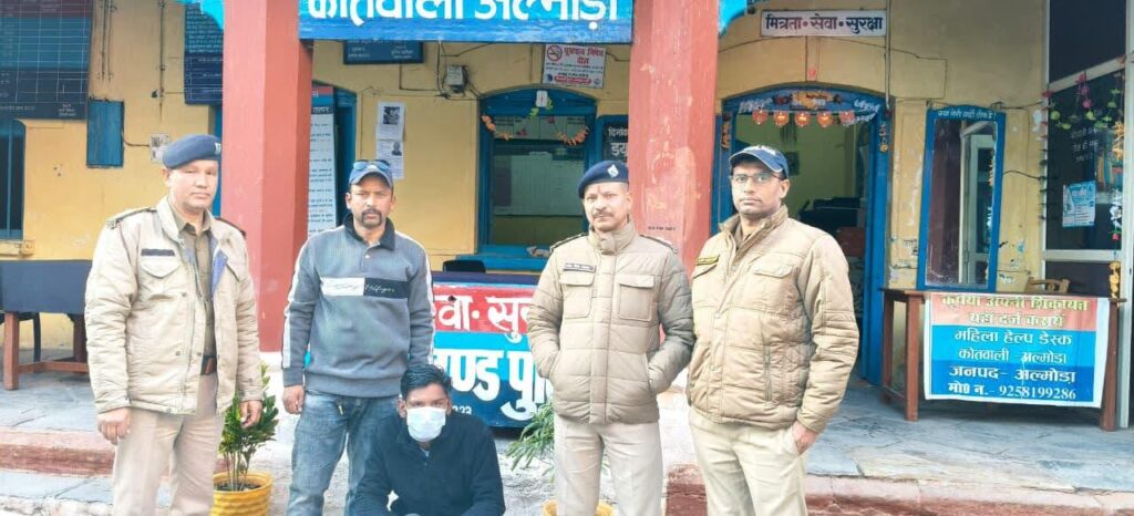 महज़ पांच घंटे के  भीतर चोरी की वारदात का  खुलासा, चुराये गये सामान समेत आरोपी गिरफ्तार