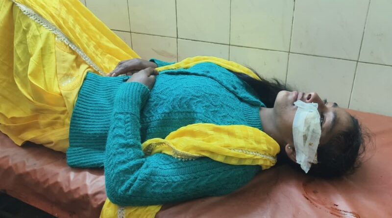 गुलदार के हमले में मूकबधिर युवती घायल ,अस्पताल में उपजार जारी