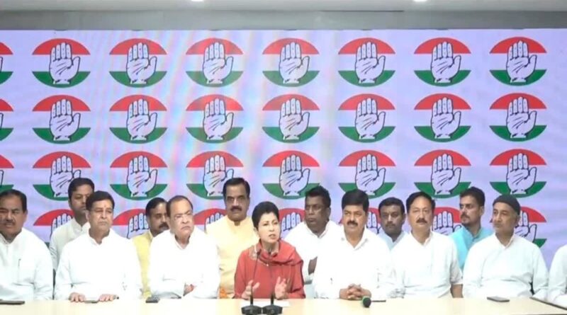 उत्तराखण्ड में बड़ा राजनीतिक धमाका,कई भाजपा नेता कांग्रेस में शामिल