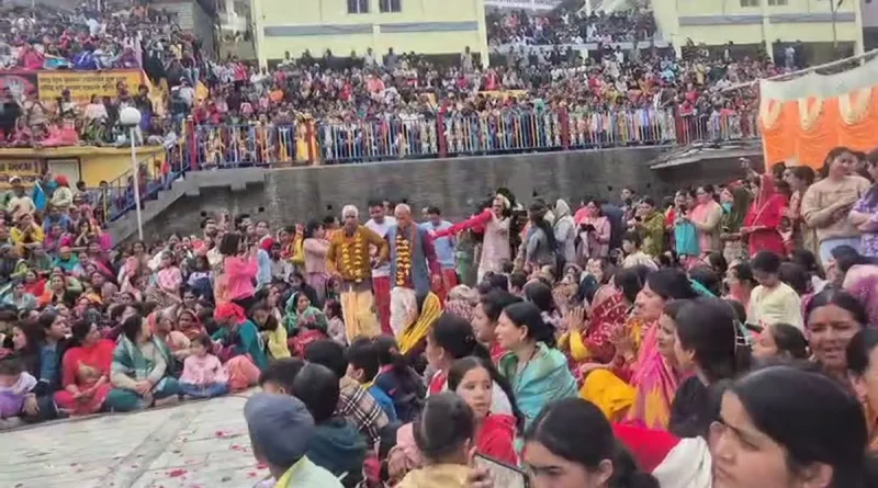 त्रिमुडिया मेले के बाद बदरीनाथ कपाट खोलने की तैयारी शुरू