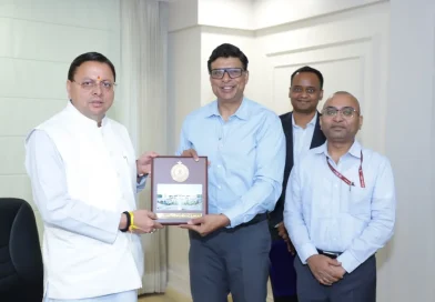 सीमांत इलाकों में व्यापार और इंफ्रा पर CM धामी सख्त