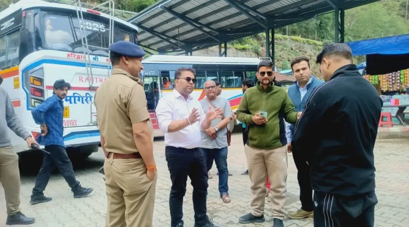 केदारनाथ यात्रा व्यवस्थाओं का डीएम विशाल मिश्रा ने किया निरीक्षण, दिए सुधार के निर्देश