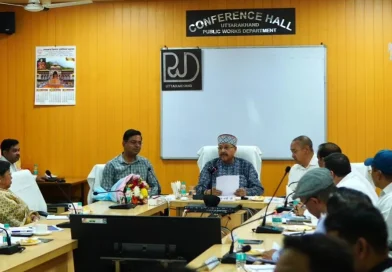 चारधाम व्यवस्थाओं को लेकर महाराज ने कसे पेंच