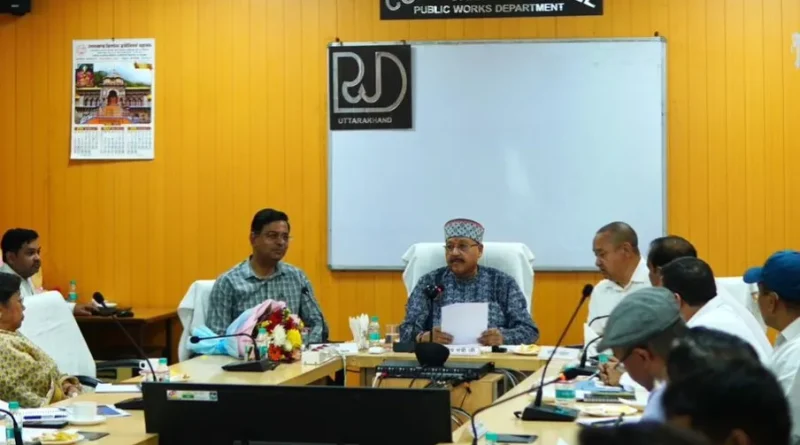 चारधाम व्यवस्थाओं को लेकर महाराज ने कसे पेंच