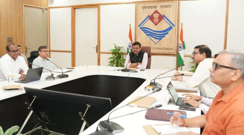 मुख्य सचिव की सख्ती: अखरोट योजना की समीक्षा, जापानी तकनीक से लैंडस्लाइड रोकने पर जोर